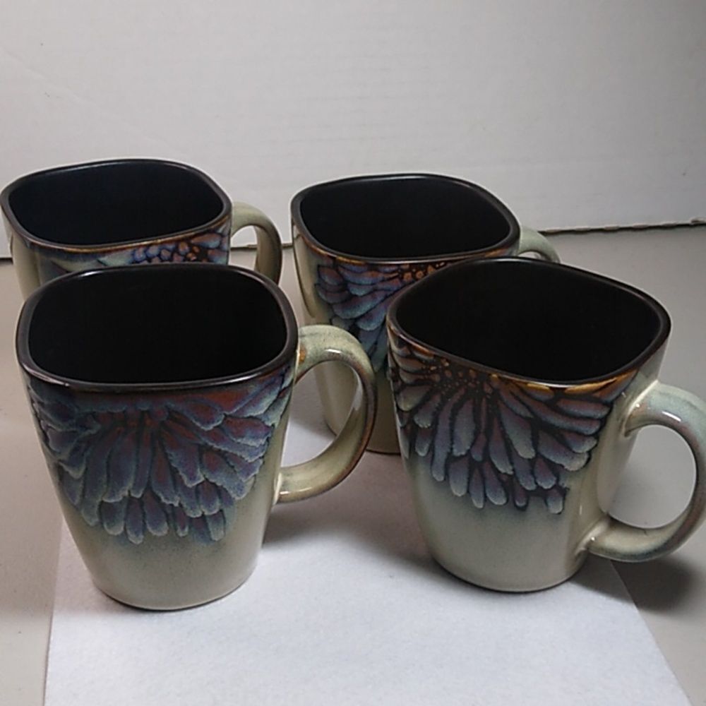 Pier1 Imports Stoneware Floral Mugs Cottagecore Countrycore kitsch